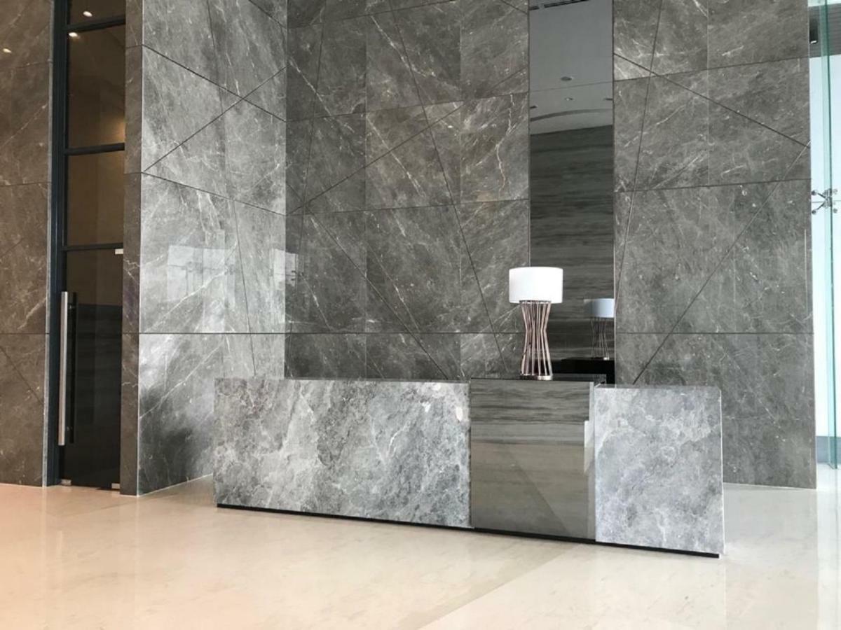 Almas Suites Puteri Harbour Nusajaya  Exteriör bild